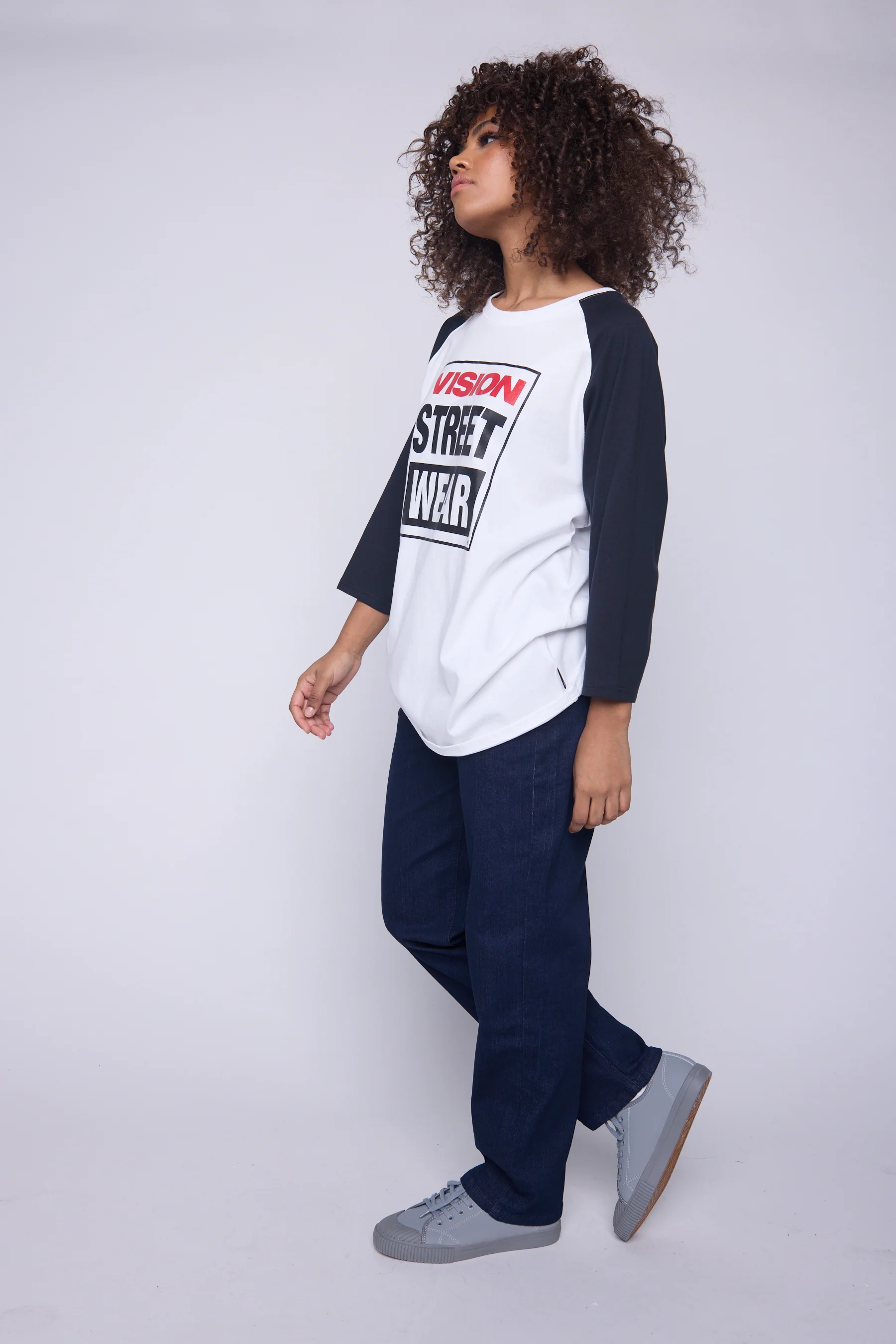 3/4 Raglan Sleeve Box Logo Print - Ivory - Image 3