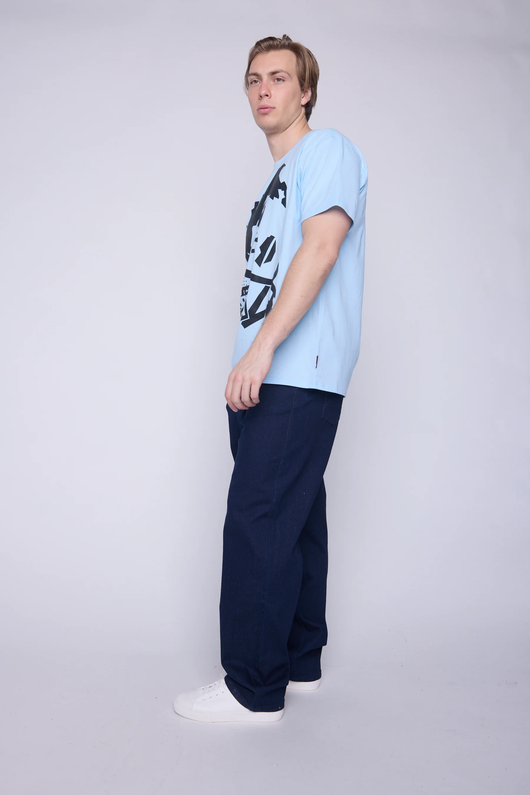 80's Retro T-Shirt - Blue Cloud - Image 3