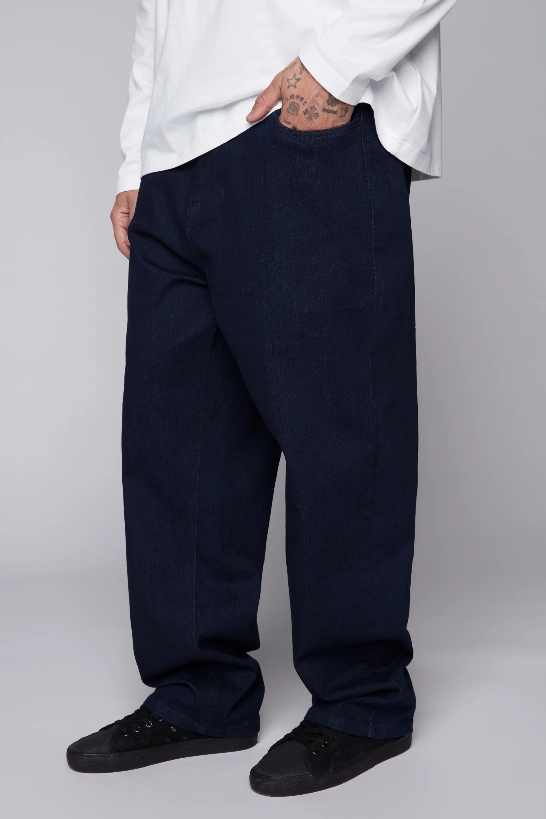 BOYCHIK - 5 Pocket Loose Fit Pant - Blue Black Denim - Image 4