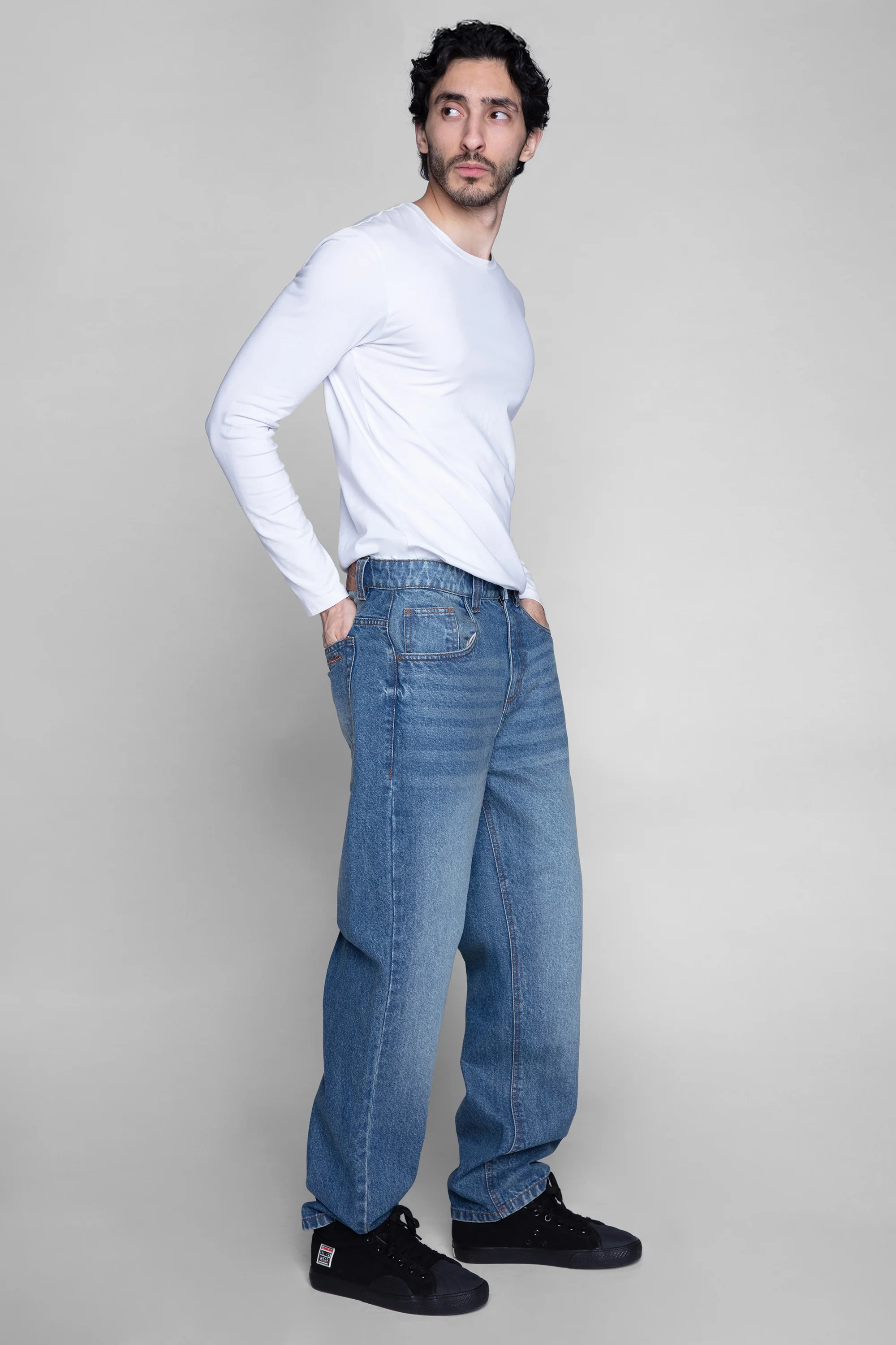 BOYCHIK RELAXED WIDE RAW DENIM PANT - DARK VINTAGE BLUE WASH - Image 2