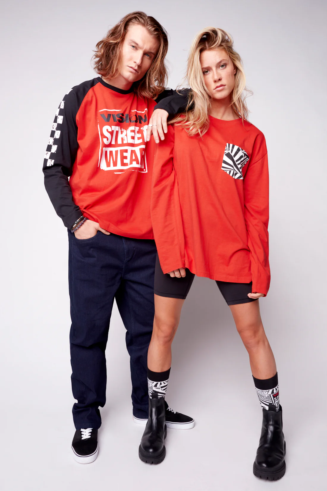 Checker Print Sleeve Logo T-Shirt - Black/Red - Image 3