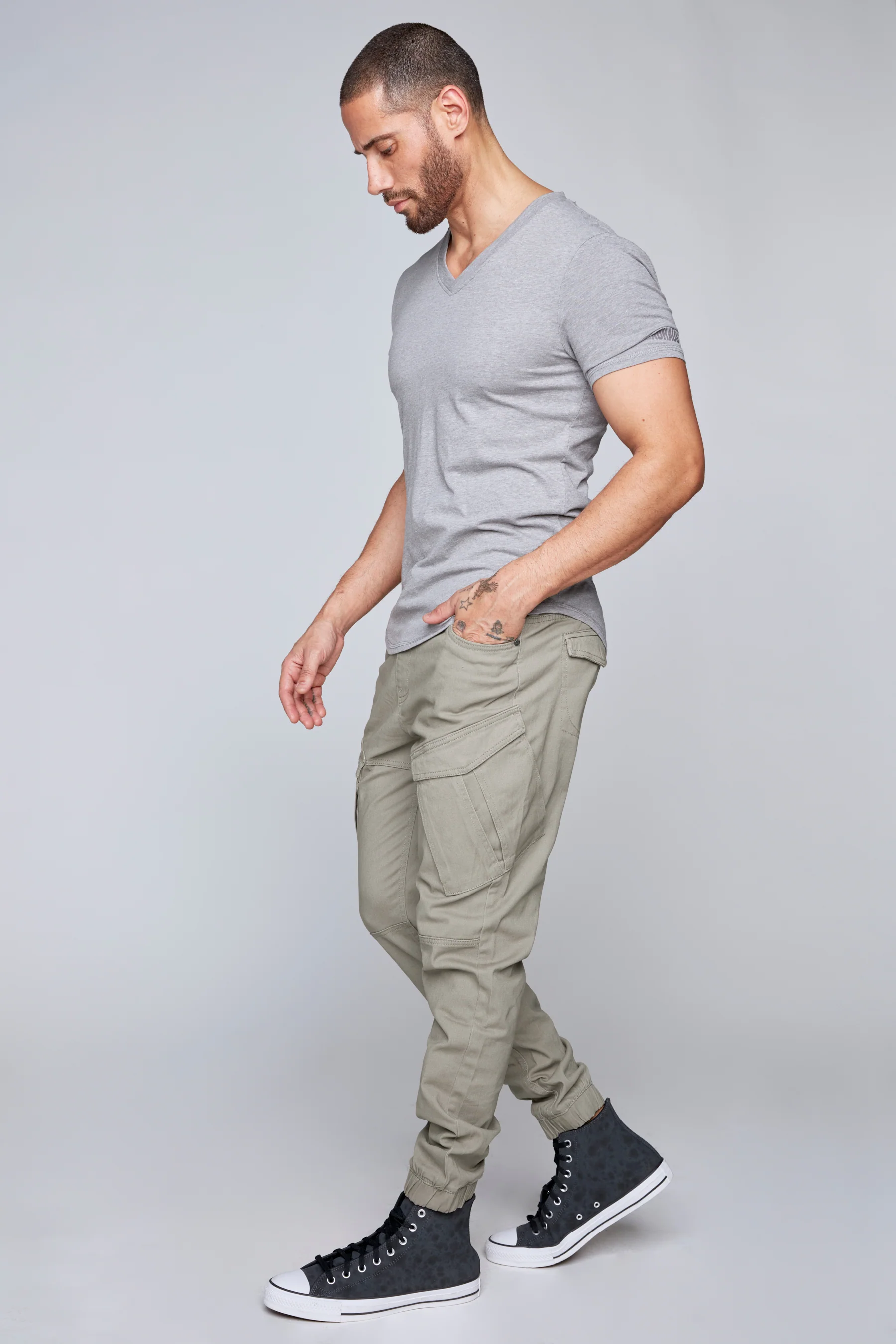 COHEN - 5 Pocket Cargo Jogger - Light Olive - Image 3