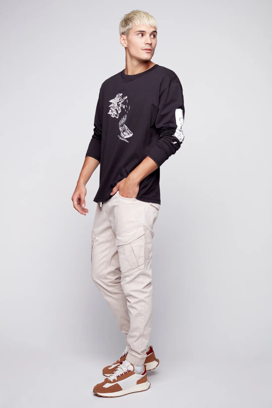 COHEN - 5 Pocket Cargo Jogger - Sand - Image 4