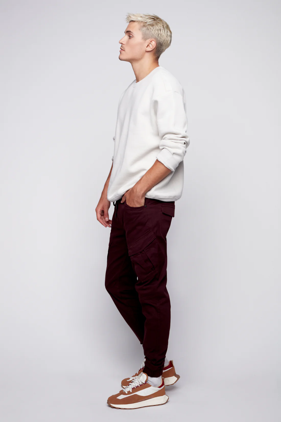 COHEN - 5 Pocket Cargo Jogger - Wine - Image 3