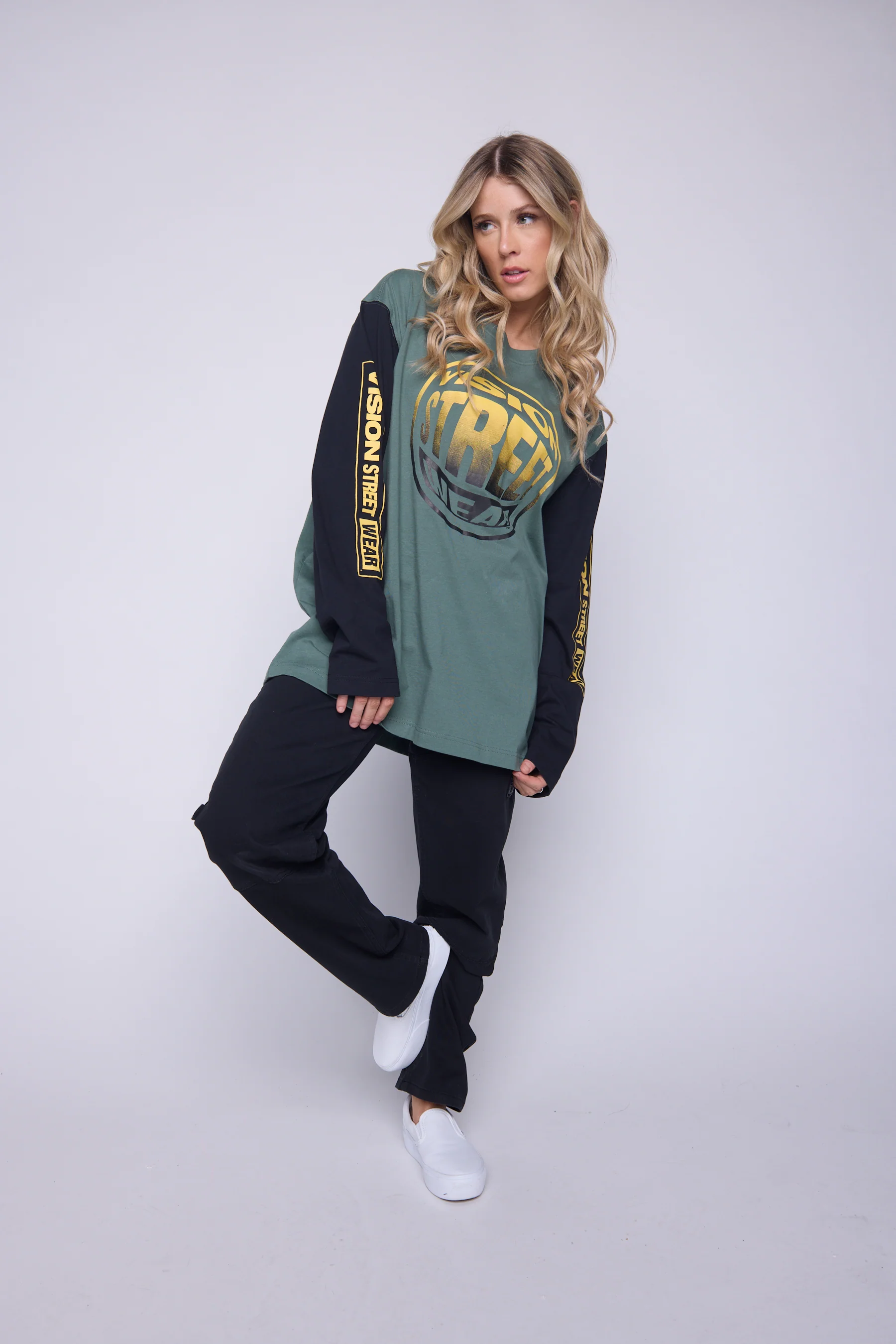 Fisheye Large Logo Print T-Shirt - Moss/Black