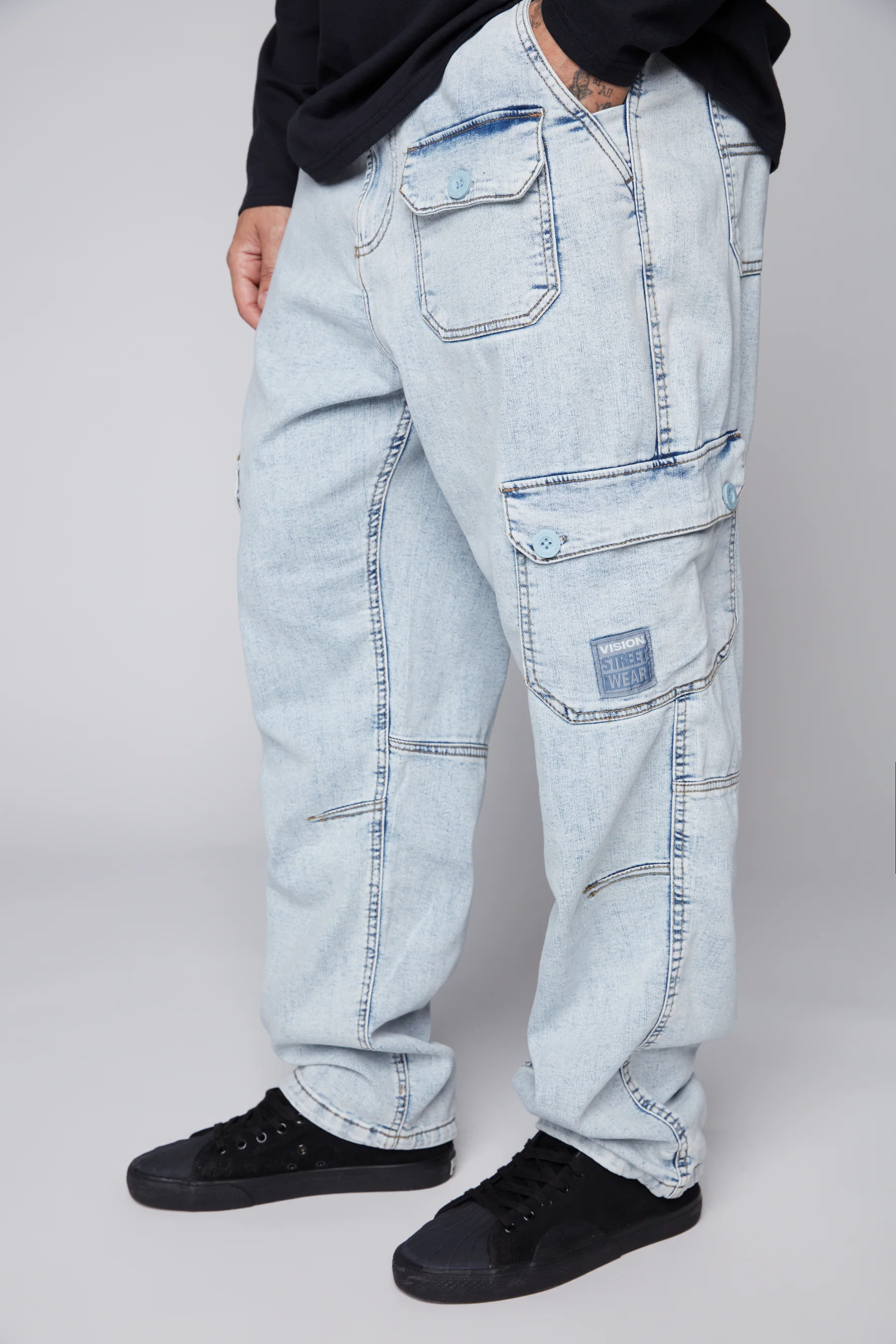 GELFAND - Loose Fit Cargo Pant with Adjustable Hems - Light Blue Denim - Image 5