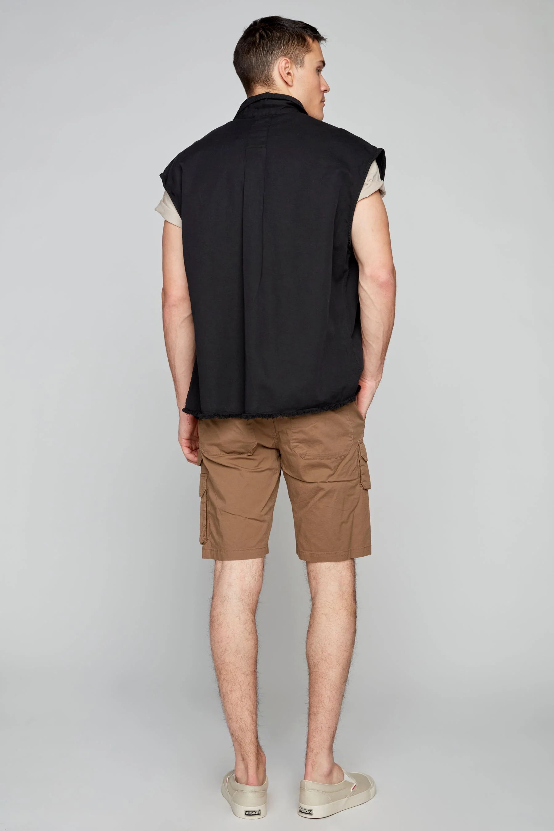 JUDE - Mens Multi Cargo Ripstop Shorts - Tobacco - Image 2