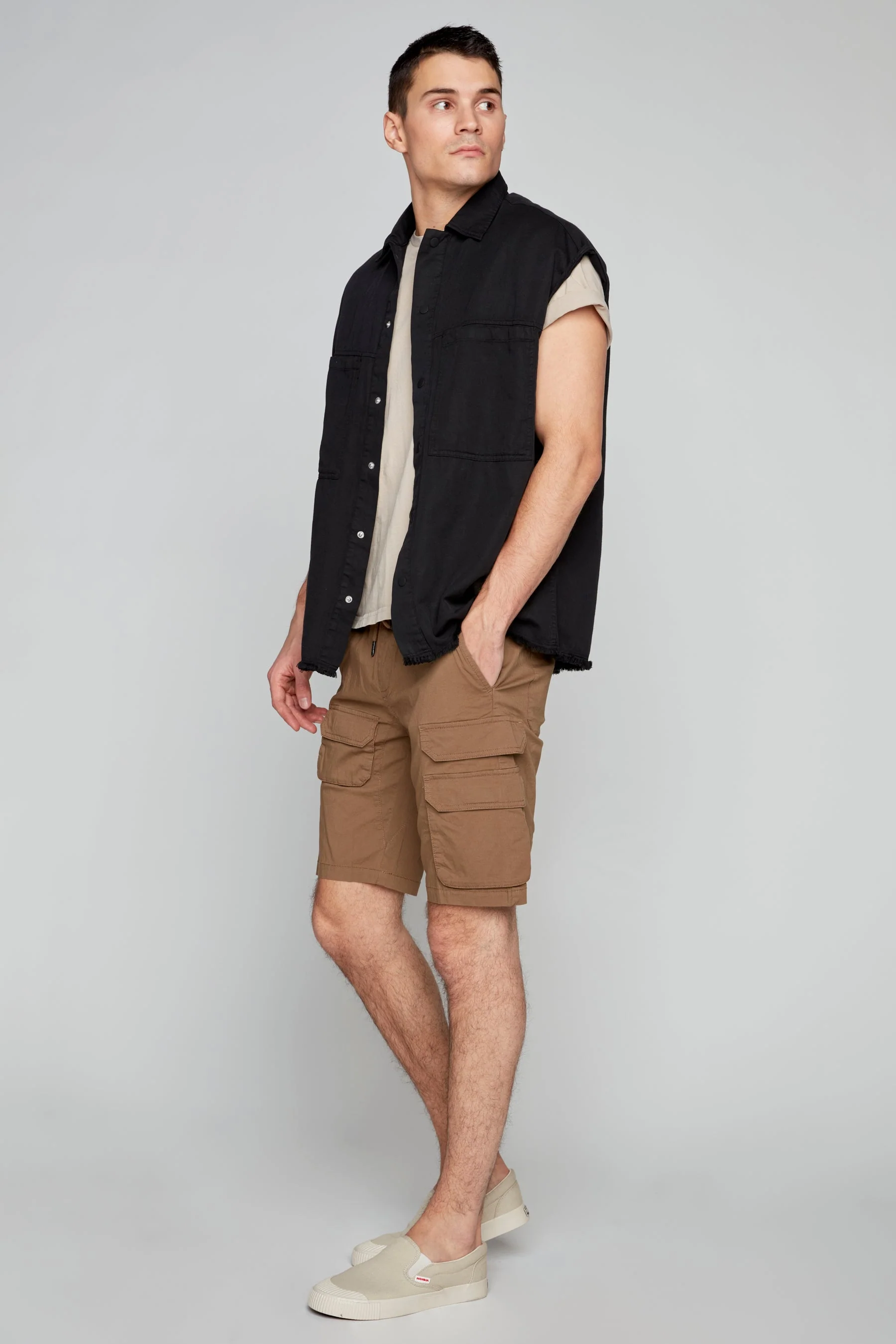 JUDE - Mens Multi Cargo Ripstop Shorts - Tobacco - Image 3