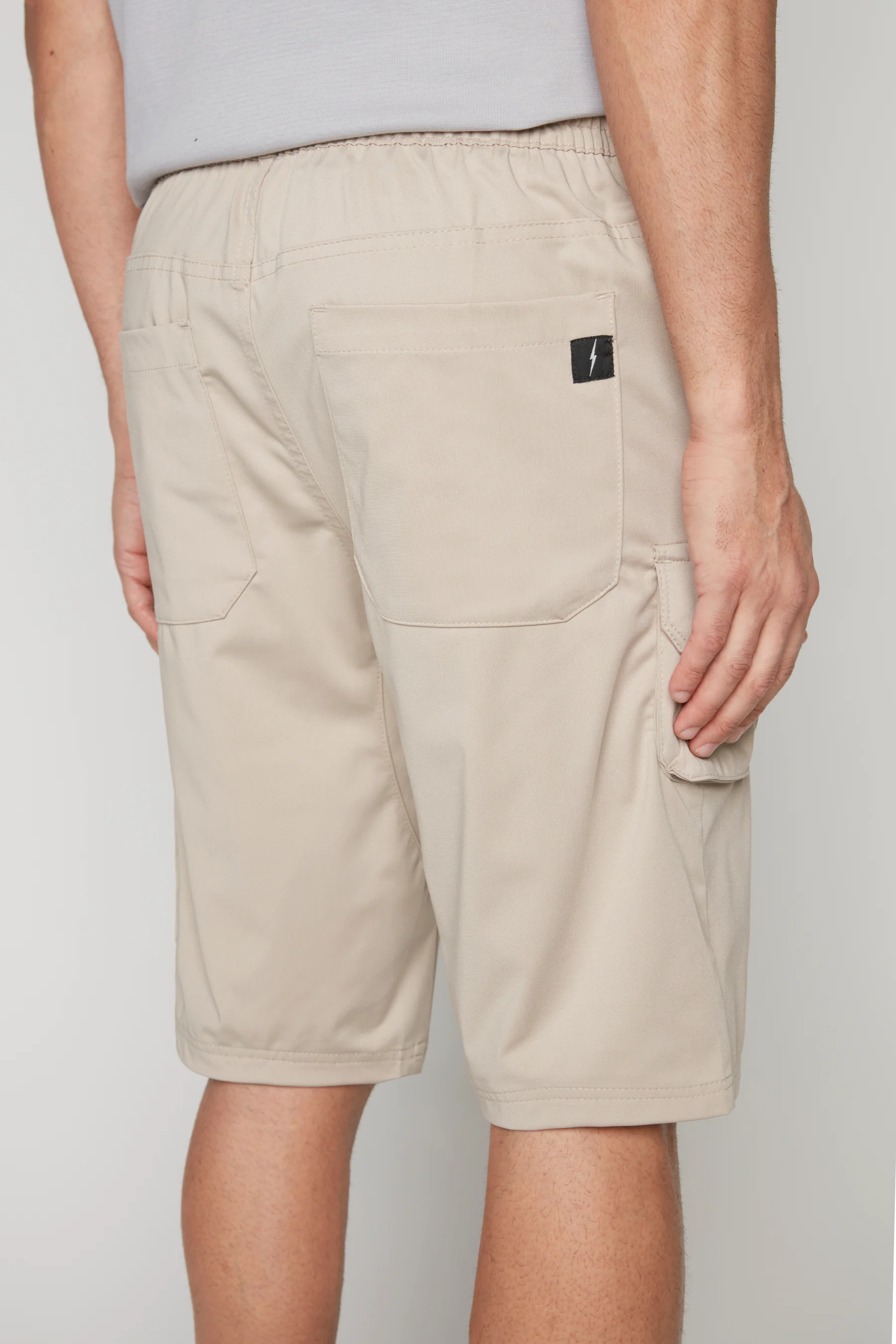 JUDE - Mens Multi Cargo Shorts - Sage - Image 4