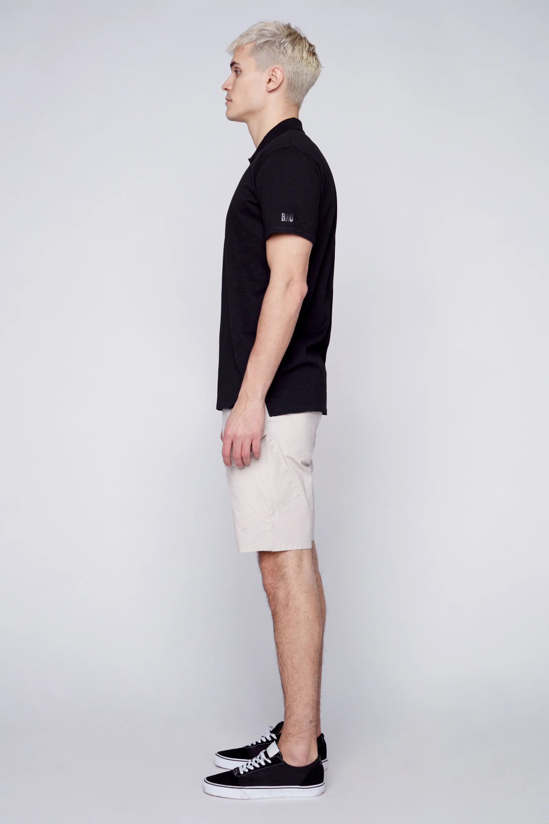 KRAVITZ - Mens Shorts With bellowed Cargo pockets - Sand - Image 2