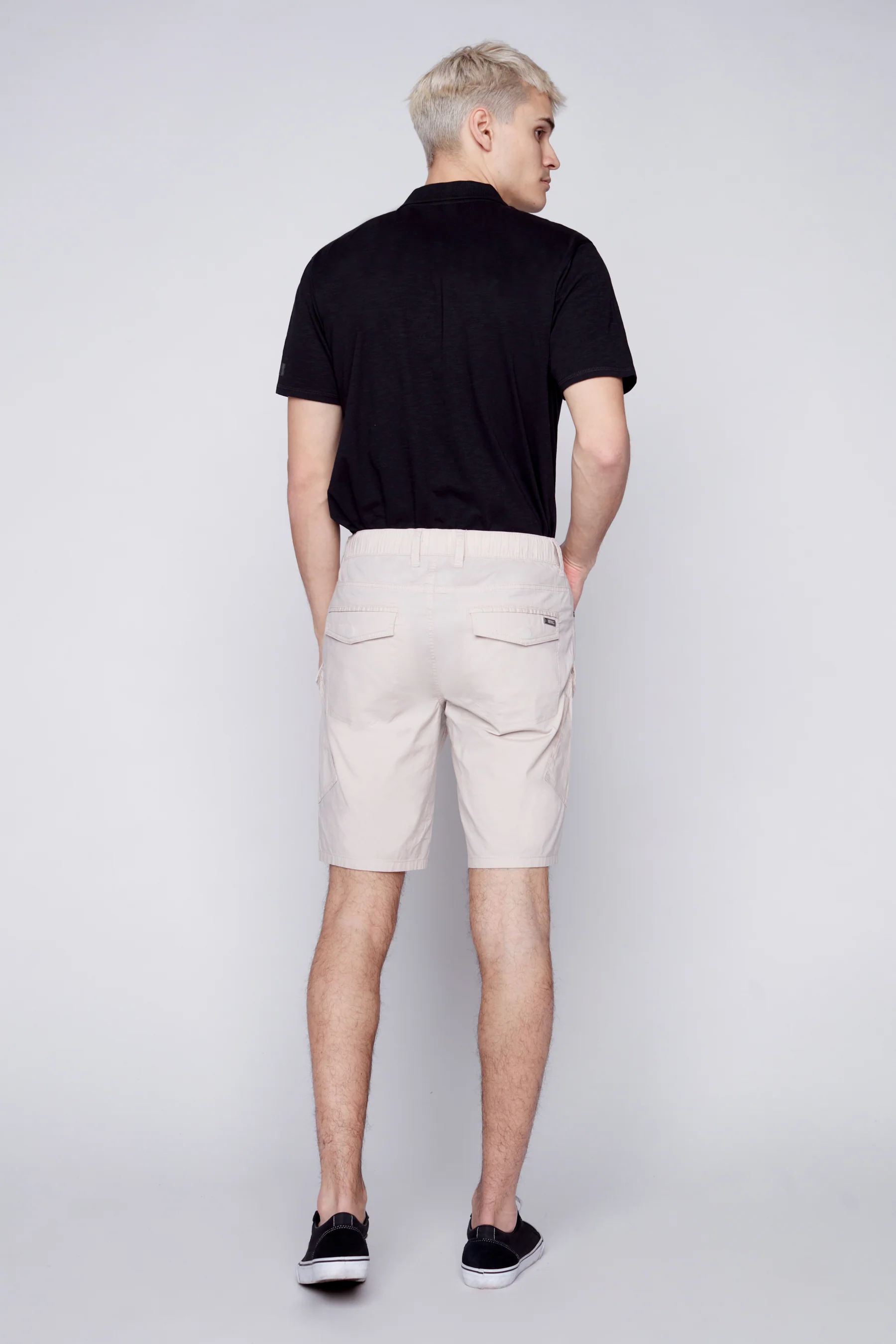 KRAVITZ - Mens Shorts With bellowed Cargo pockets - Sand - Image 3
