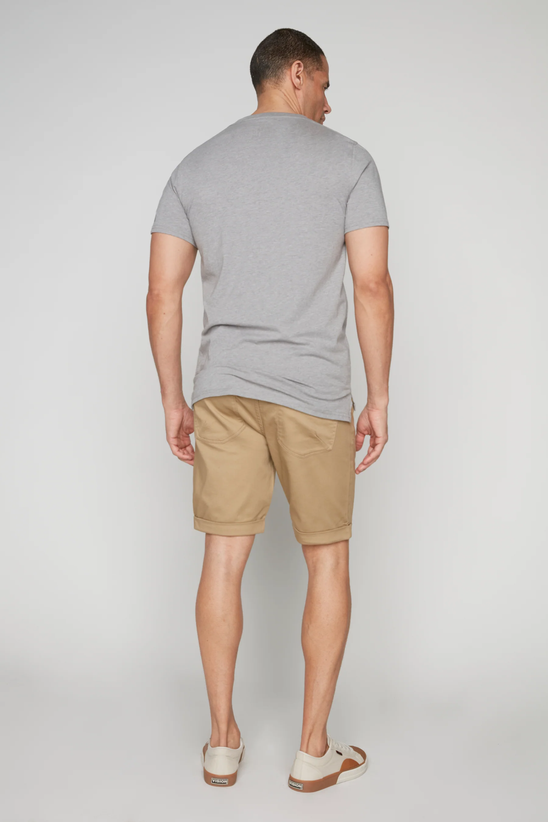 LENNON - Mens Rolled Up Shorts - Beige - Image 2