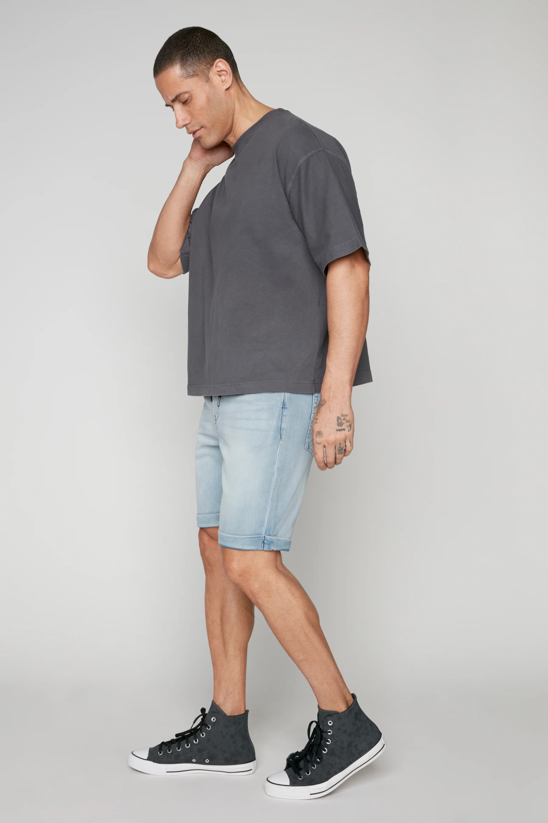 LENNON - Mens Rolled-Up Shorts - Vintage Blue - Image 3