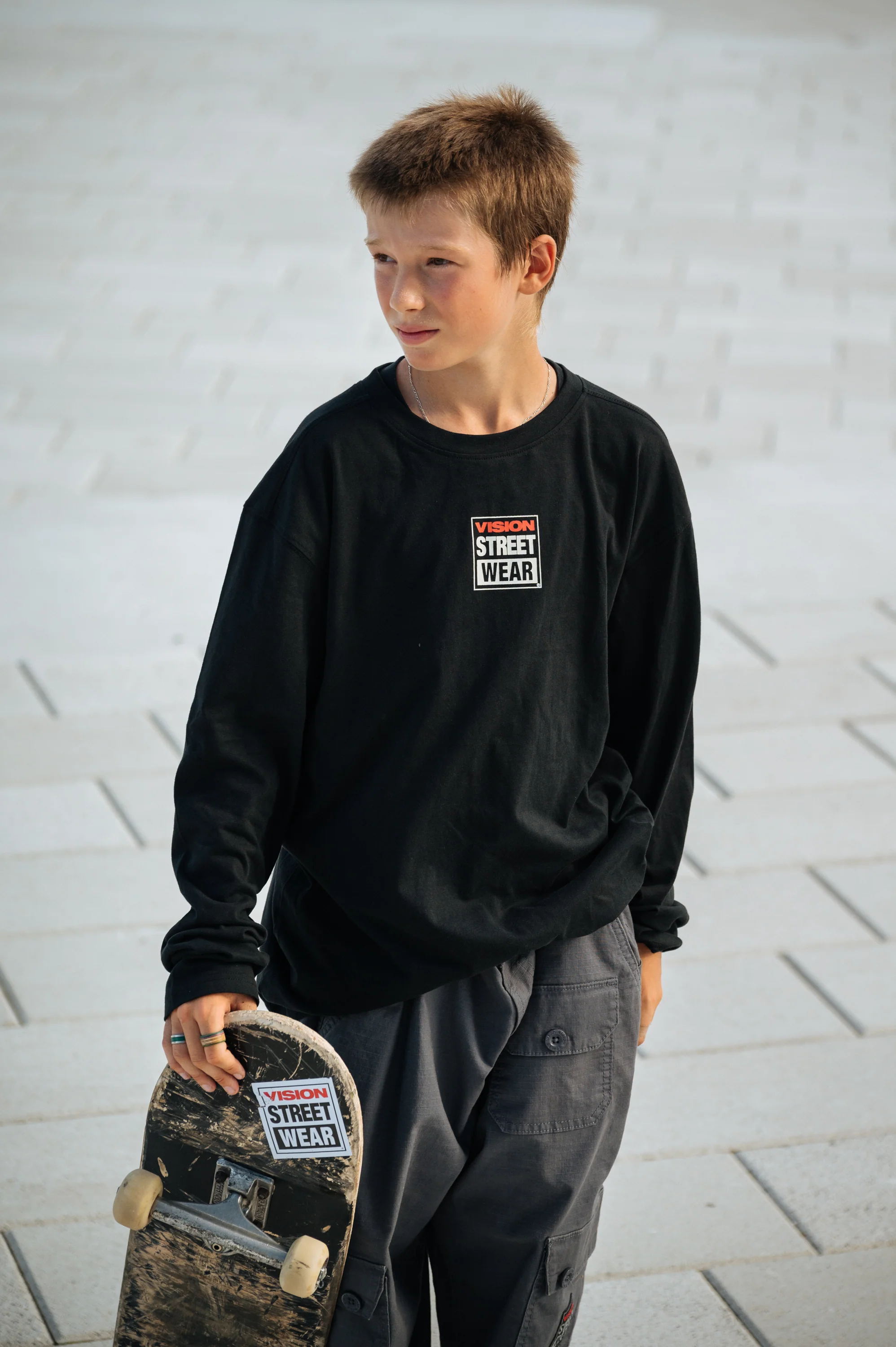 Long Sleeves Iconic Logo T-Shirt - Black - Image 5