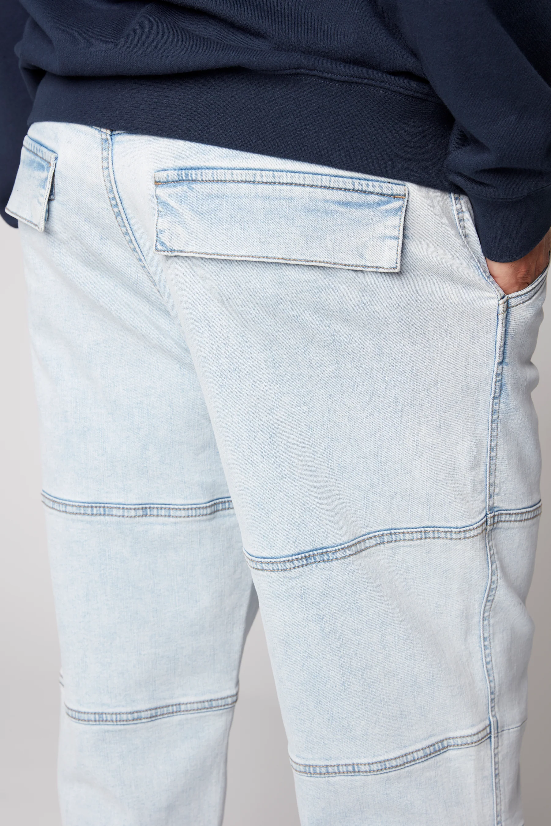 OLI - Loose Fit Pant with Adjustable Hems - Light Blue Denim - Image 4