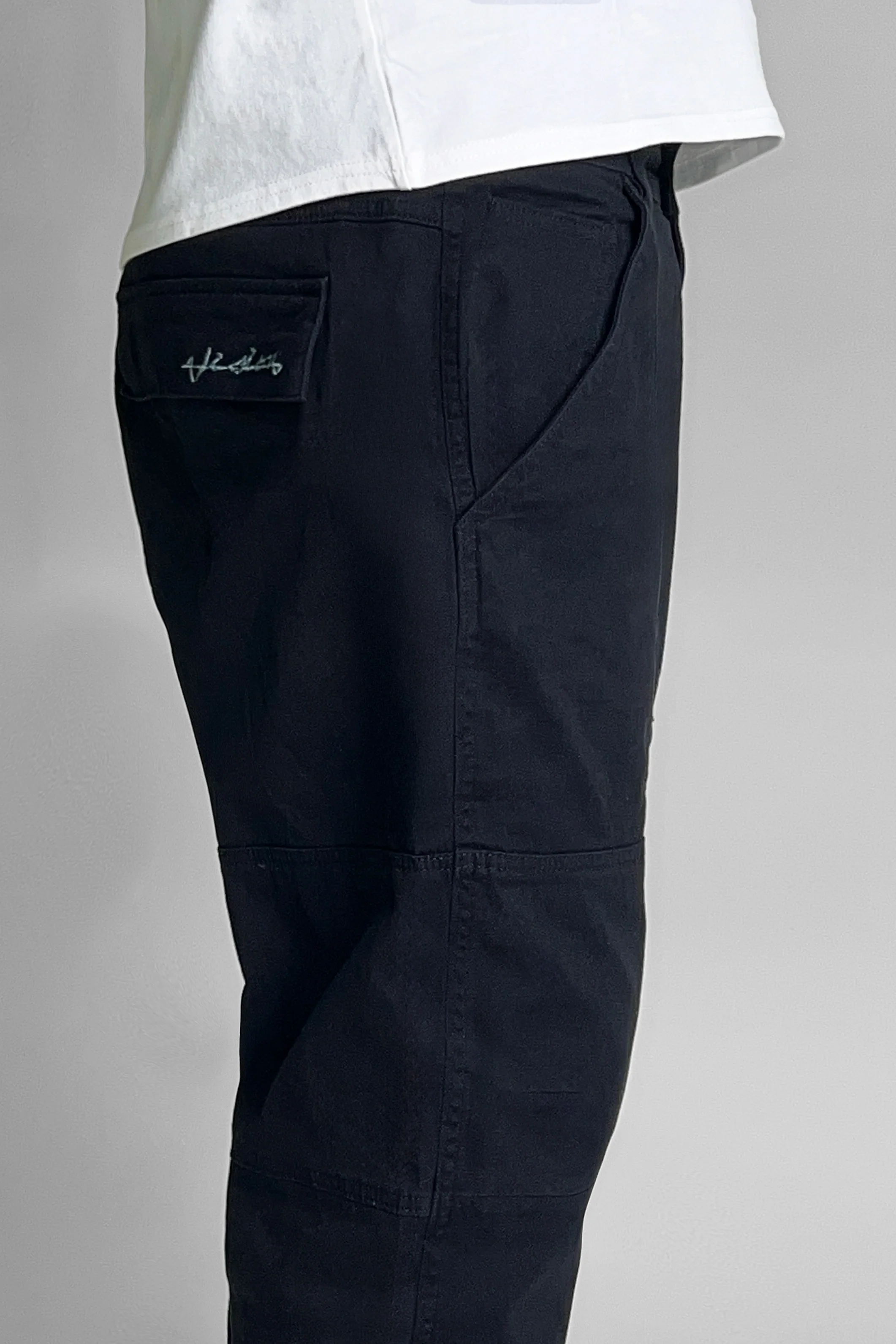 OLI RELAXED WIDE TWILL PANT – BLACK - Image 3