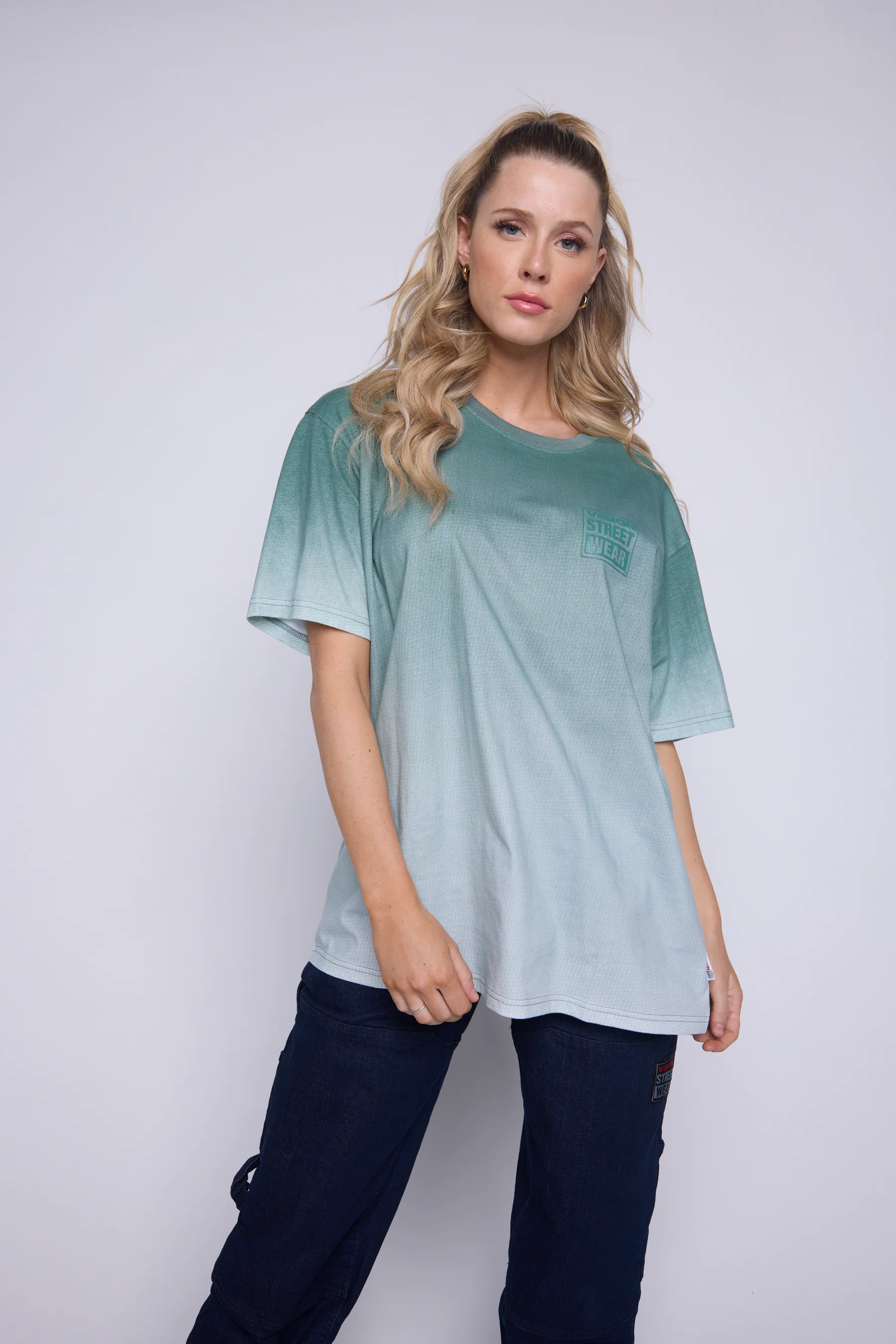 Ombre Box Logo T-Shirt - Moss - Image 3
