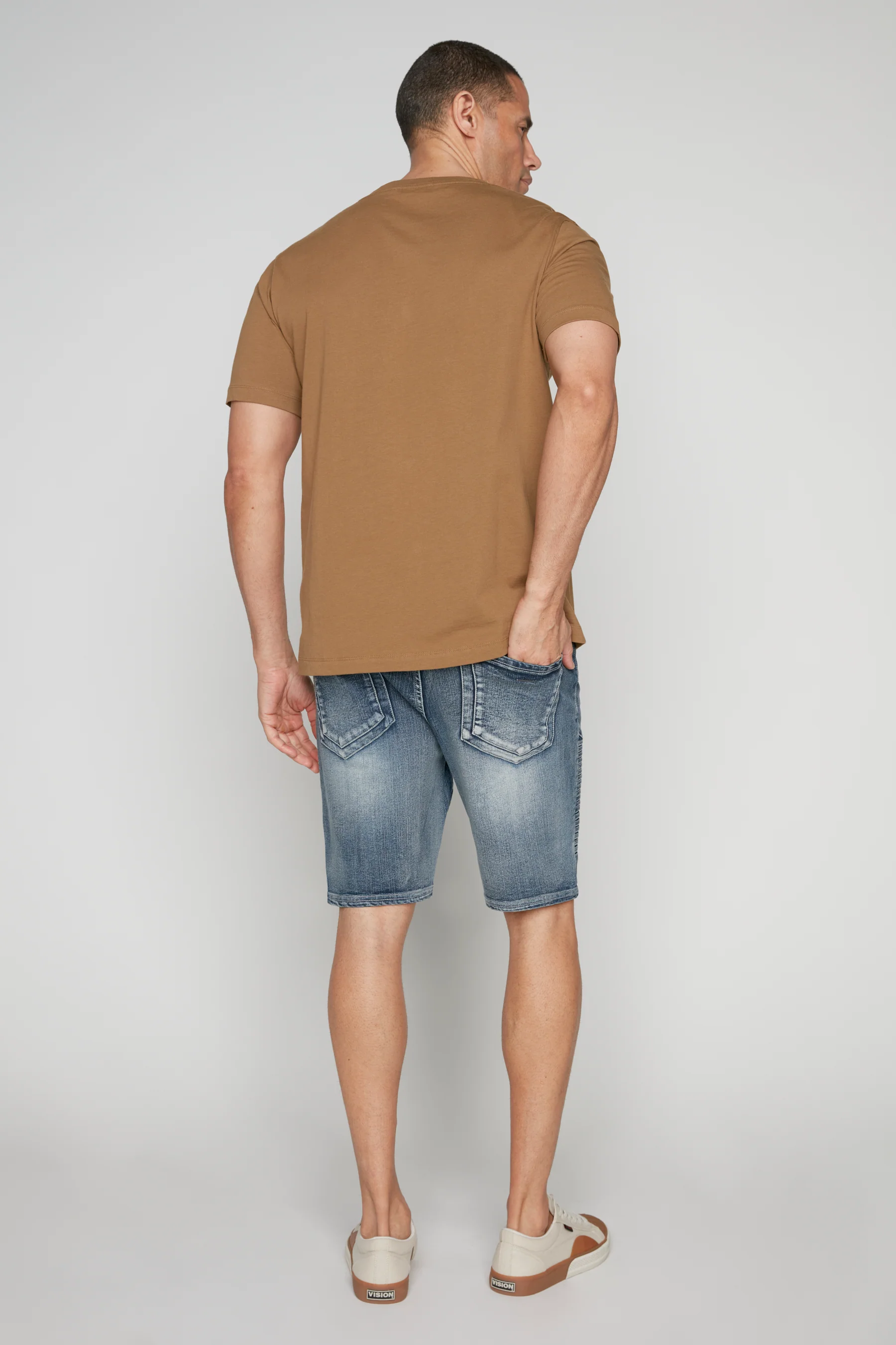 PHOENIX - Mens Flex Denim Moto Short - Vintage Light Blue Wash - Image 3