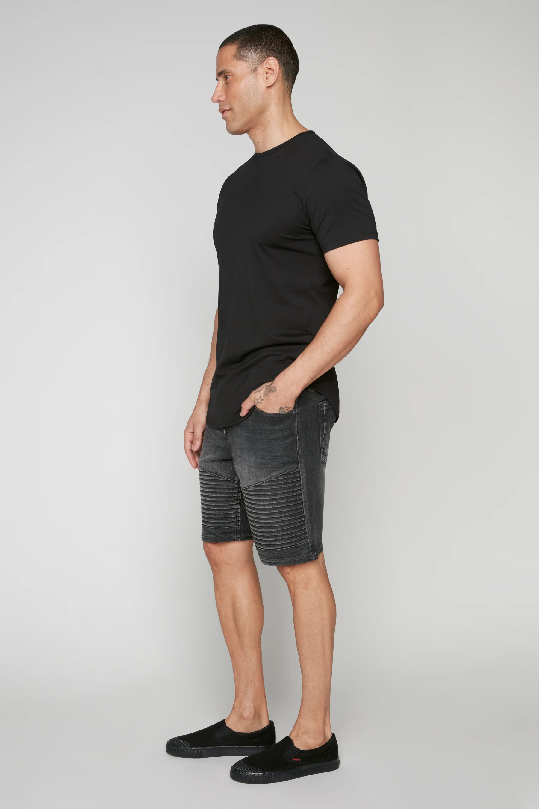 PHOENIX - Mens Flex Denim Moto Short - Dark Grey Wash - Image 3